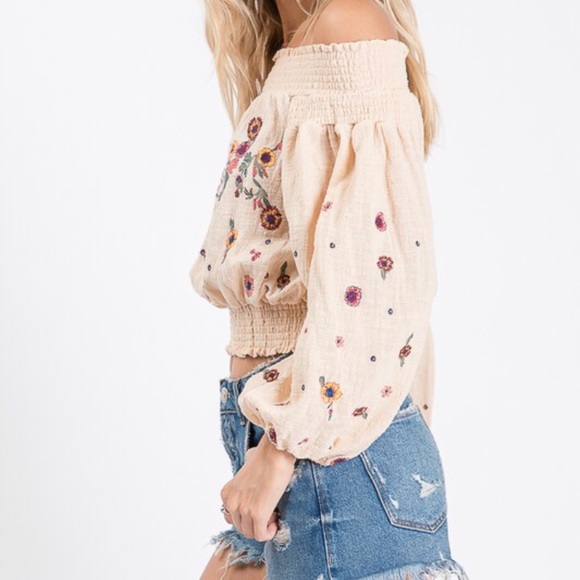 SOLD OUT - Picture 3 of 4